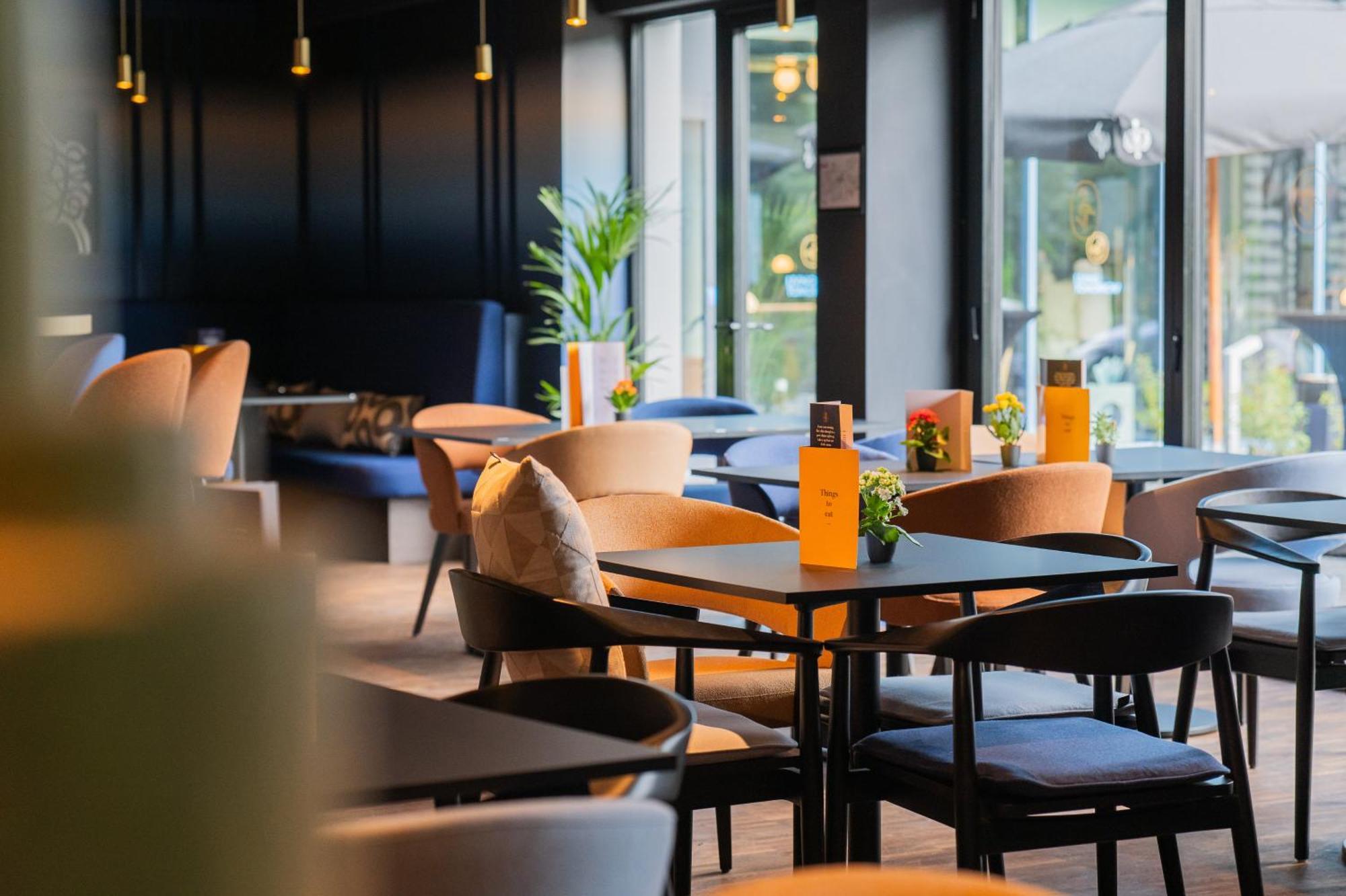 Voco Brussels City North By Ihg Vilvoorde Eksteriør billede