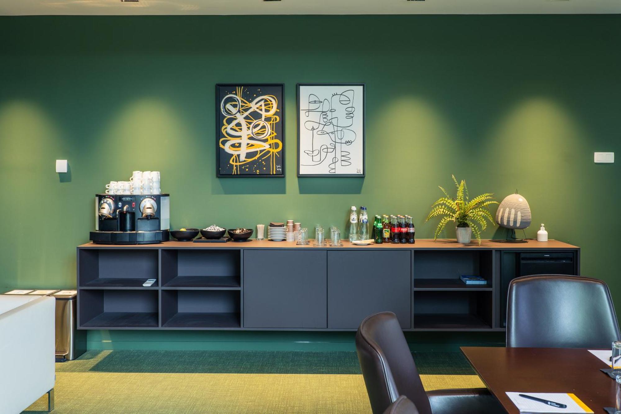 Voco Brussels City North By Ihg Vilvoorde Eksteriør billede