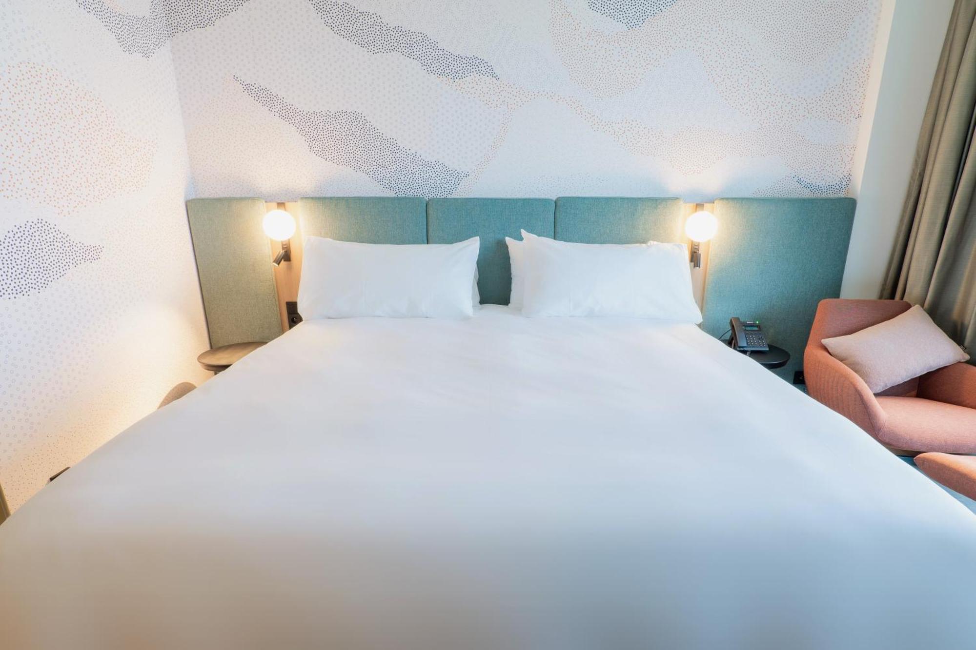 Voco Brussels City North By Ihg Vilvoorde Eksteriør billede