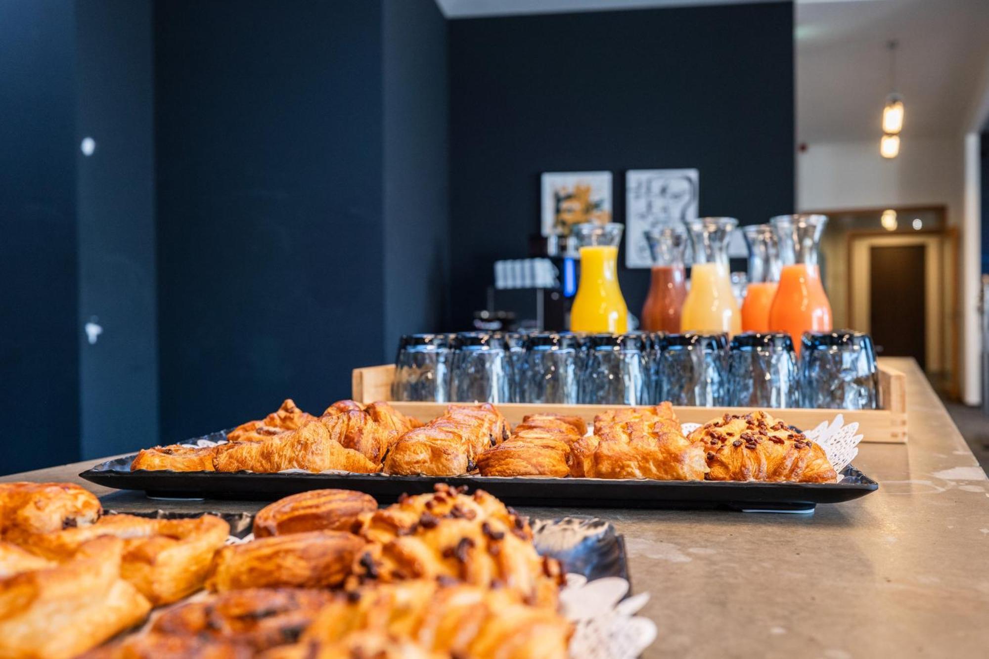Voco Brussels City North By Ihg Vilvoorde Eksteriør billede